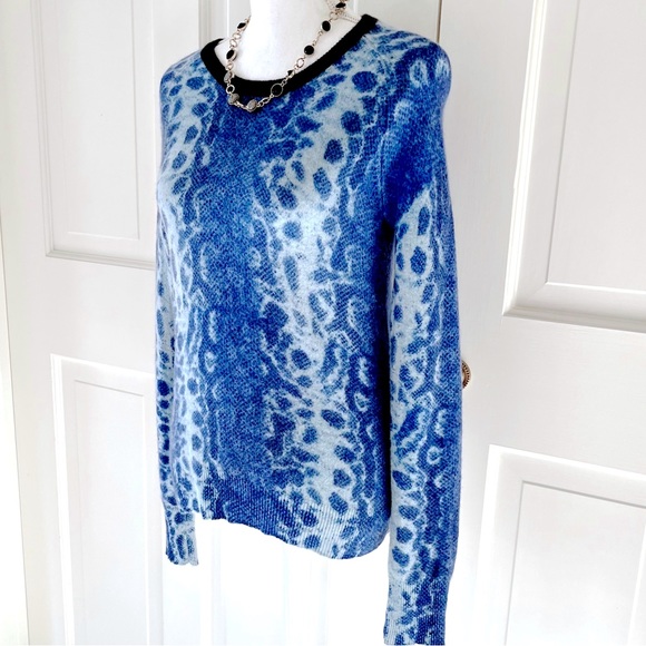 Equipment blue cashmere print crewneck sweater - Picture 5 of 13
